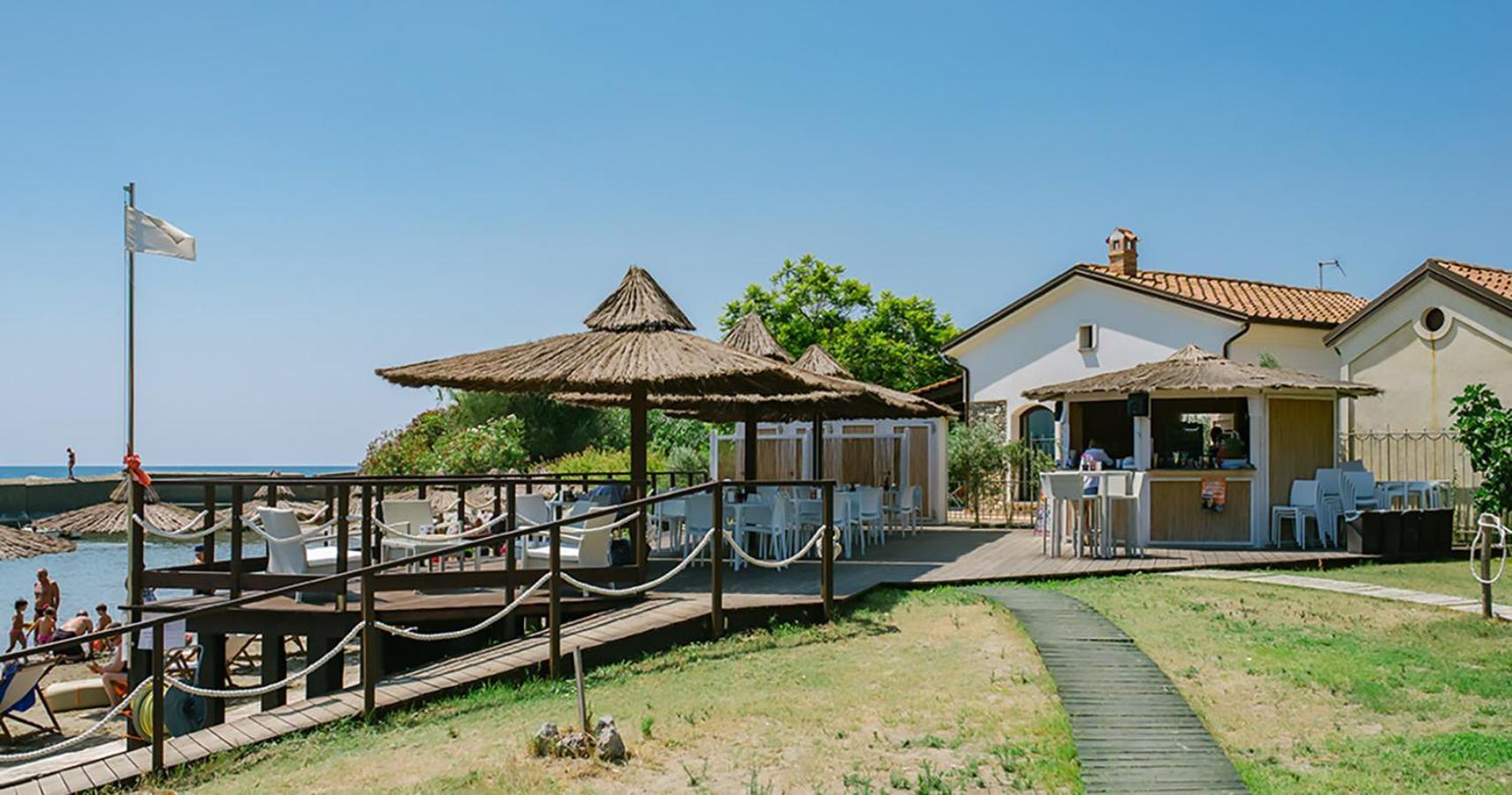 Krio Gelsomare Hotel Policastro Bussentino Exterior foto